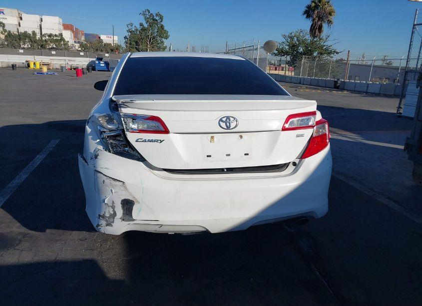 Photo 16 of 2013 Toyota Camry SE (VIN 4T1BF1FKXDU662183)