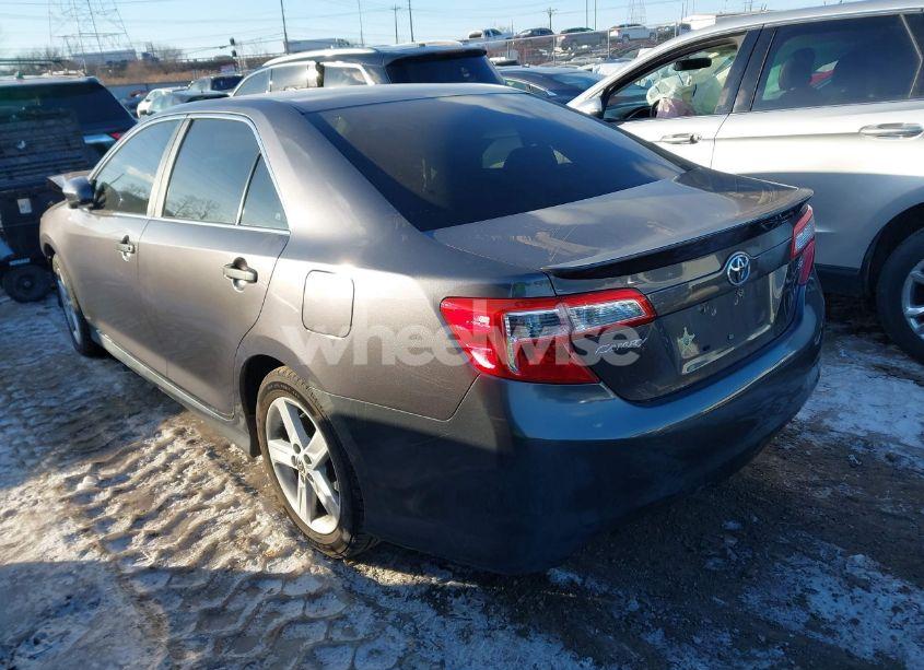 Photo 3 of 2013 Toyota Camry SE (VIN 4T1BF1FKXDU702942)