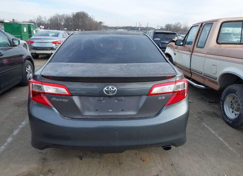 Photo 16 of 2013 Toyota Camry SE (VIN 4T1BF1FKXDU712175)