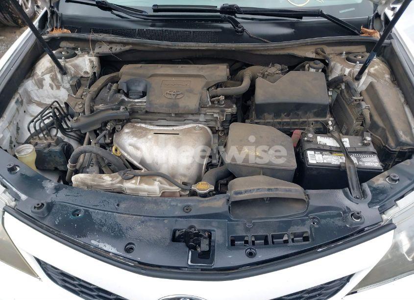 Photo 10 of 2013 Toyota Camry SE (VIN 4T1BF1FKXDU715111)