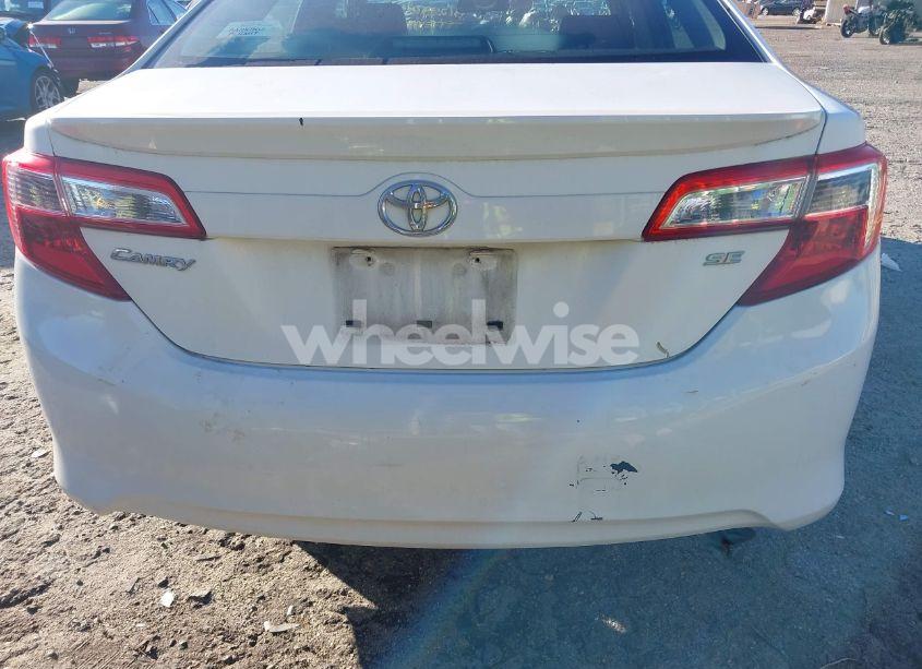 Photo 12 of 2013 Toyota Camry SE (VIN 4T1BF1FKXDU715111)