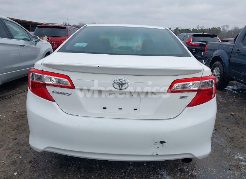 Photo 17 of 2013 Toyota Camry SE (VIN 4T1BF1FKXDU715111)