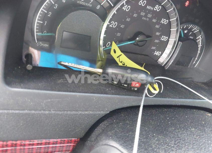 Photo 11 of 2013 Toyota Camry SE (VIN 4T1BF1FKXDU725752)