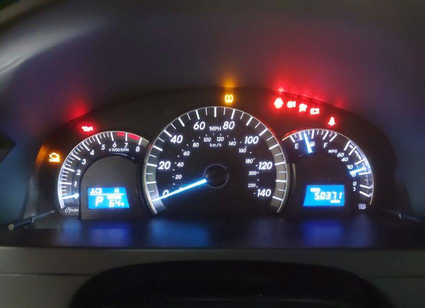 Photo 7 of 2014 Toyota Camry SE (VIN 4T1BF1FKXEU301182)