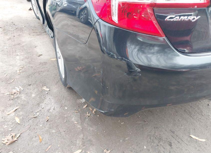 Photo 19 of 2014 Toyota Camry SE (VIN 4T1BF1FKXEU323067)