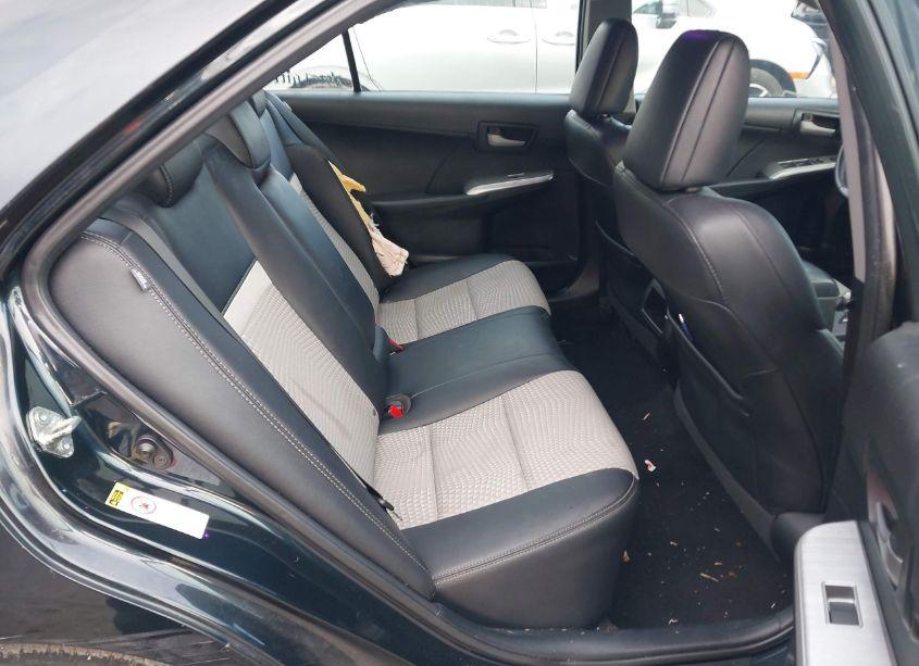 Photo 8 of 2014 Toyota Camry SE (VIN 4T1BF1FKXEU323067)