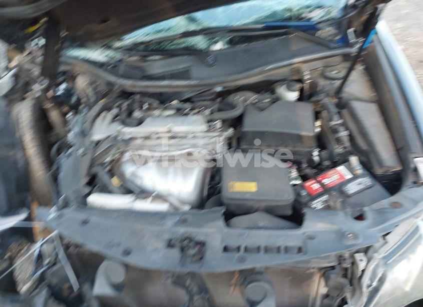 Photo 10 of 2014 Toyota Camry SE (VIN 4T1BF1FKXEU331122)