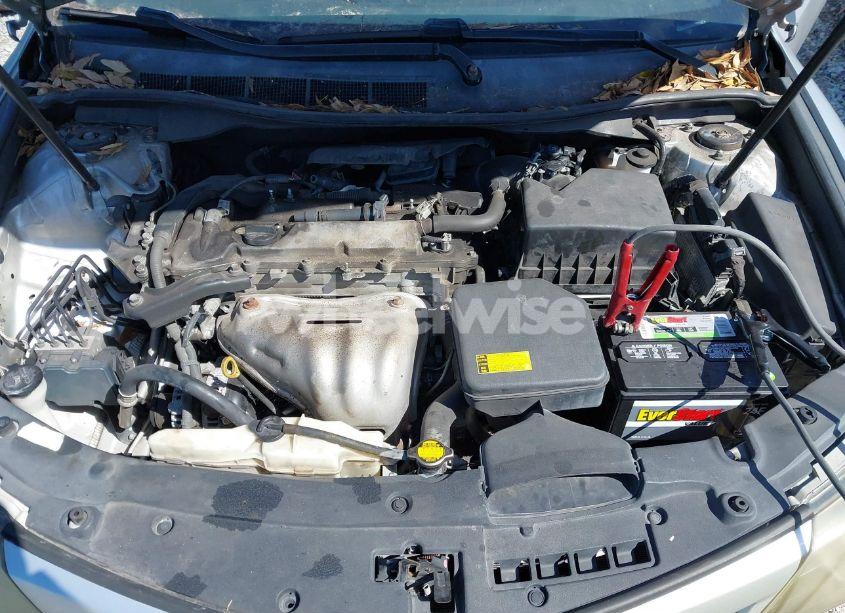 Photo 10 of 2014 Toyota Camry SE (VIN 4T1BF1FKXEU335199)