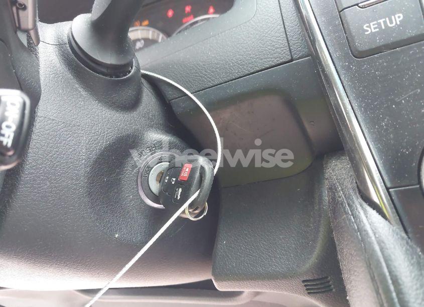 Photo 11 of 2014 Toyota Camry SE (VIN 4T1BF1FKXEU356683)