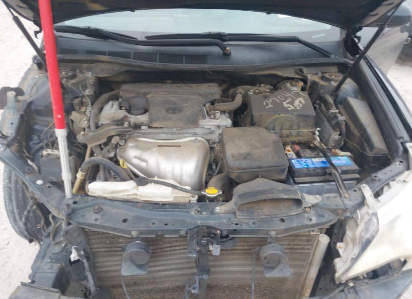 Photo 10 of 2014 Toyota Camry LE (VIN 4T1BF1FKXEU367439)