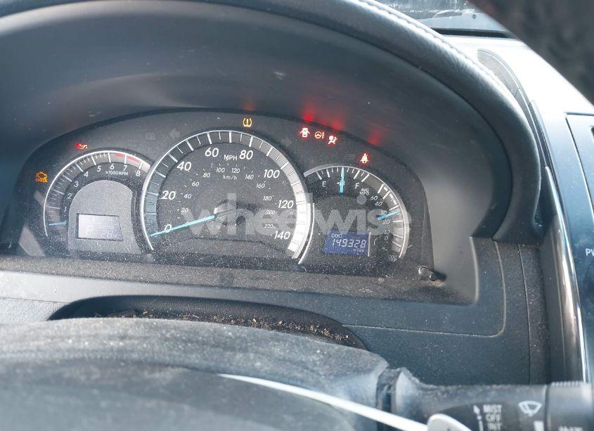 Photo 15 of 2014 Toyota Camry SE (VIN 4T1BF1FKXEU370230)