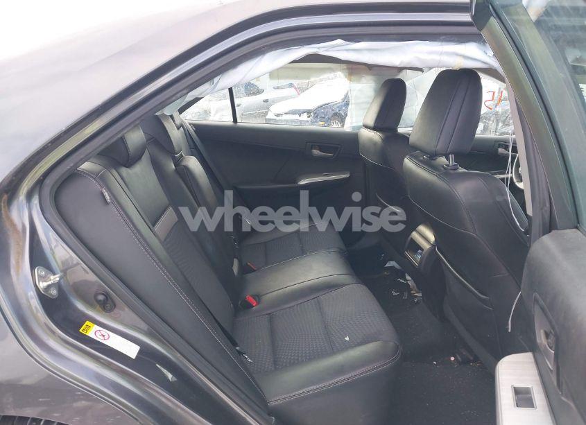 Photo 8 of 2014 Toyota Camry SE (VIN 4T1BF1FKXEU370230)