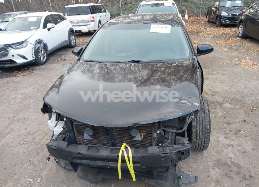 Photo 12 of 2014 Toyota Camry LE (VIN 4T1BF1FKXEU423153)