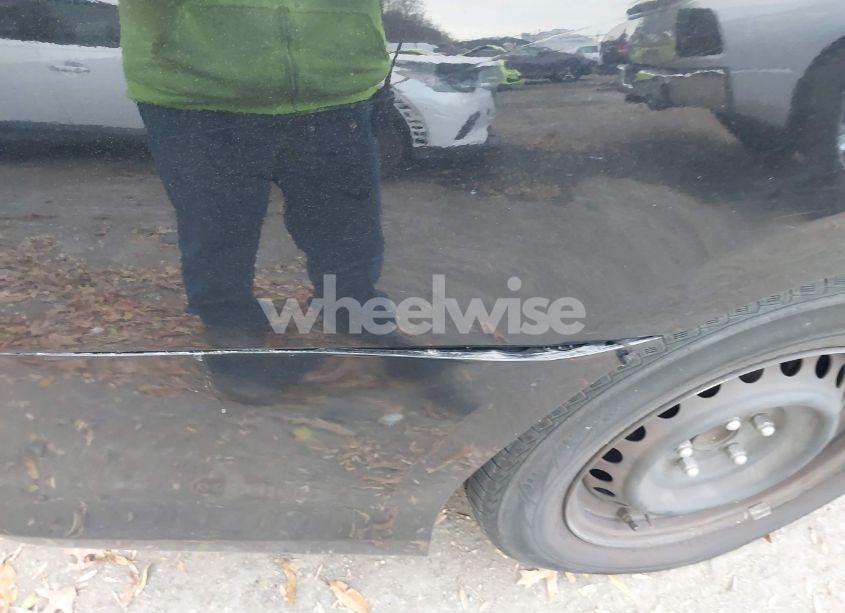 Photo 19 of 2014 Toyota Camry LE (VIN 4T1BF1FKXEU423153)