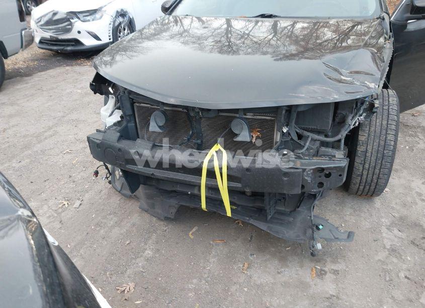 Photo 6 of 2014 Toyota Camry LE (VIN 4T1BF1FKXEU423153)