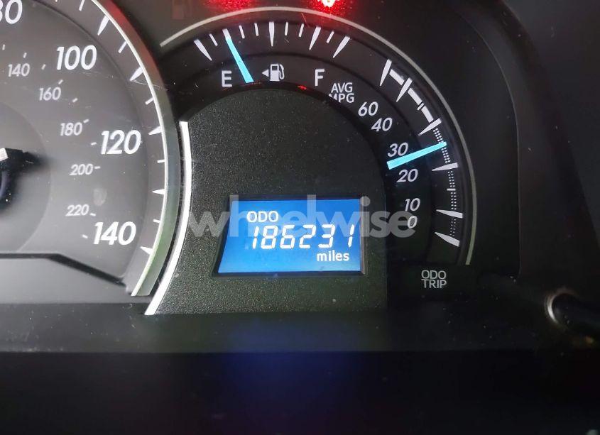 Photo 7 of 2014 Toyota Camry LE (VIN 4T1BF1FKXEU423153)