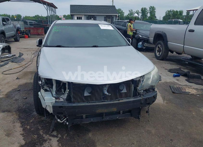 Photo 13 of 2014 Toyota Camry SE SPORT (VIN 4T1BF1FKXEU449414)