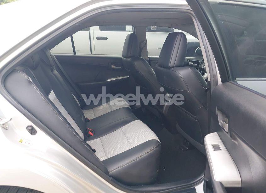 Photo 8 of 2014 Toyota Camry SE SPORT (VIN 4T1BF1FKXEU449414)