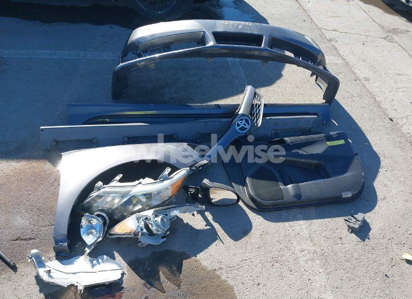 Photo 12 of 2014 Toyota Camry SE (VIN 4T1BF1FKXEU458999)