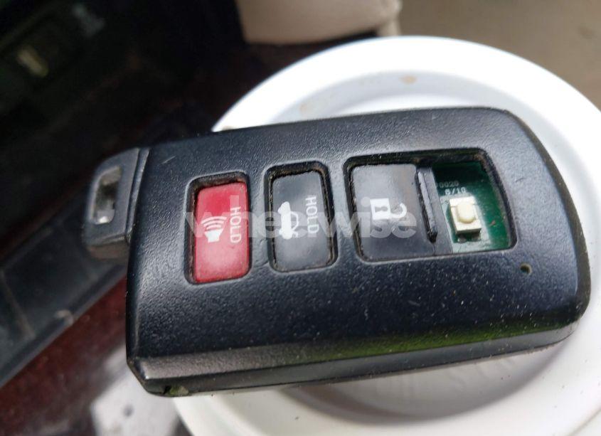 Photo 11 of 2014 Toyota Camry L/SE/LE/XLE (VIN 4T1BF1FKXEU462146)