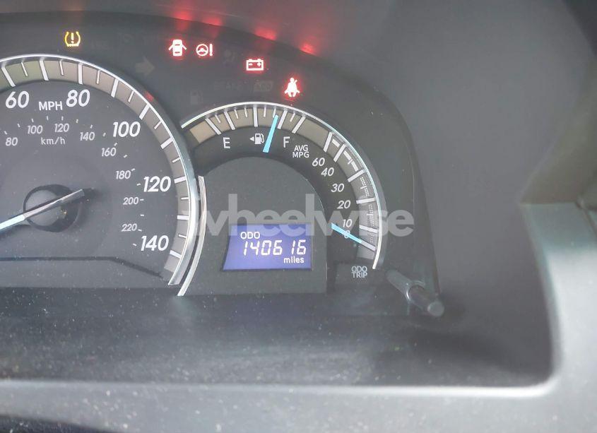 Photo 15 of 2014 Toyota Camry SE SPORT (VIN 4T1BF1FKXEU464091)