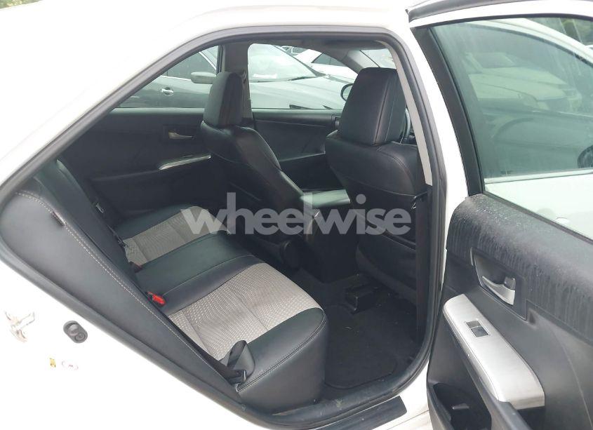 Photo 8 of 2014 Toyota Camry SE (VIN 4T1BF1FKXEU733545)