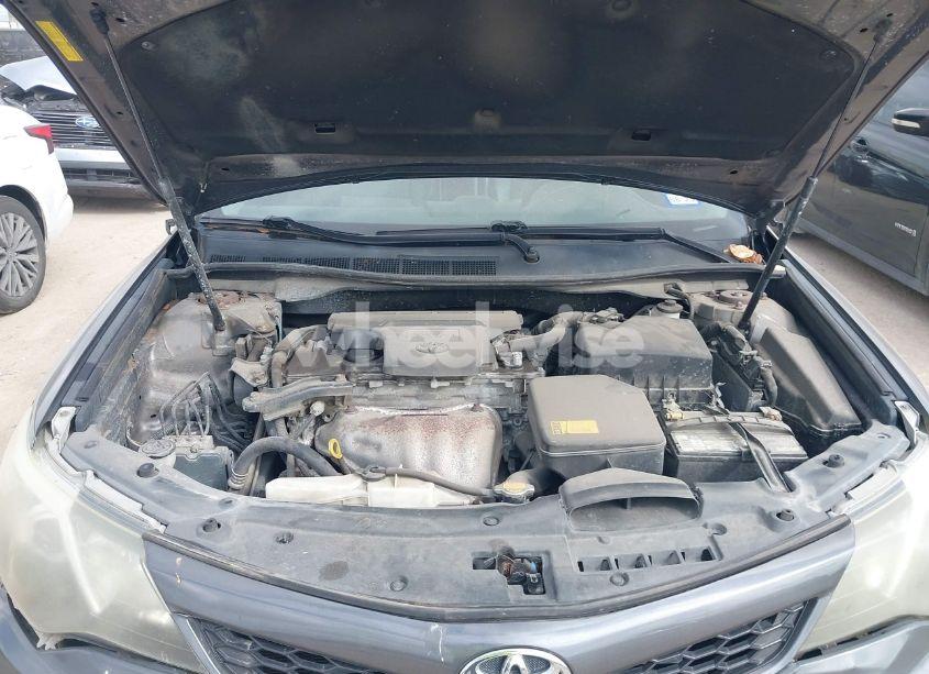 Photo 10 of 2014 Toyota Camry SE (VIN 4T1BF1FKXEU743668)