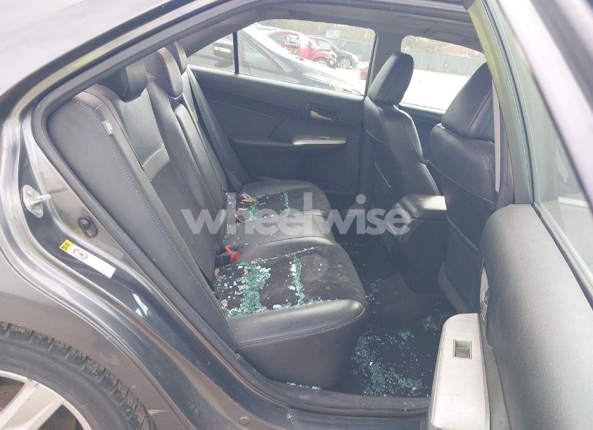 Photo 8 of 2014 Toyota Camry SE (VIN 4T1BF1FKXEU743668)