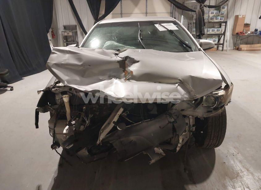 Photo 12 of 2014 Toyota Camry SE (VIN 4T1BF1FKXEU747168)