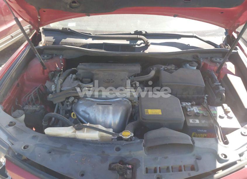 Photo 10 of 2014 Toyota Camry SE (VIN 4T1BF1FKXEU781420)