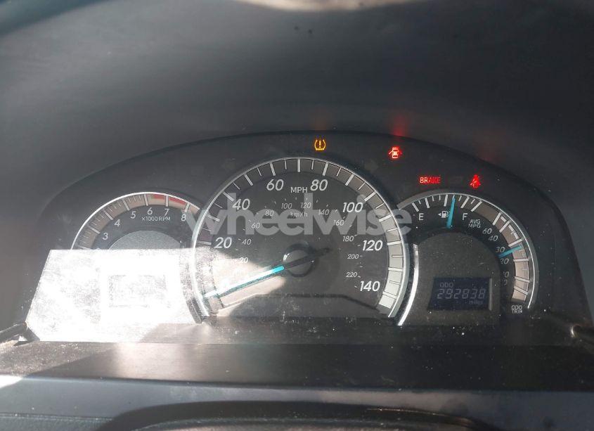 Photo 7 of 2014 Toyota Camry SE (VIN 4T1BF1FKXEU781420)