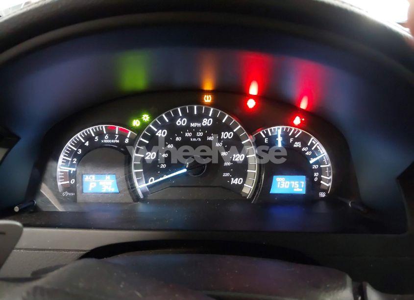 Photo 7 of 2014 Toyota Camry SE (VIN 4T1BF1FKXEU792935)