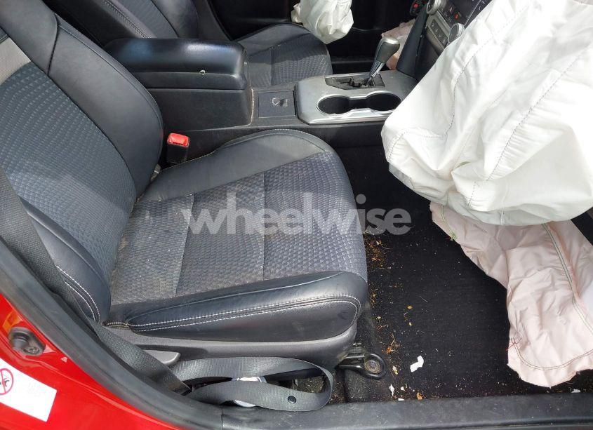 Photo 5 of 2014 Toyota Camry SE (VIN 4T1BF1FKXEU808955)