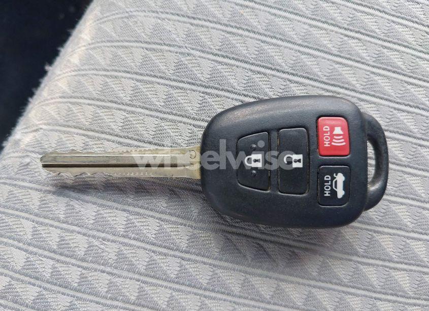 Photo 11 of 2014 Toyota Camry SE (VIN 4T1BF1FKXEU815548)