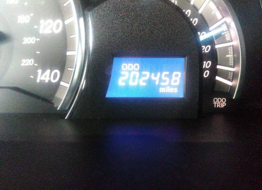 Photo 15 of 2014 Toyota Camry SE (VIN 4T1BF1FKXEU823200)