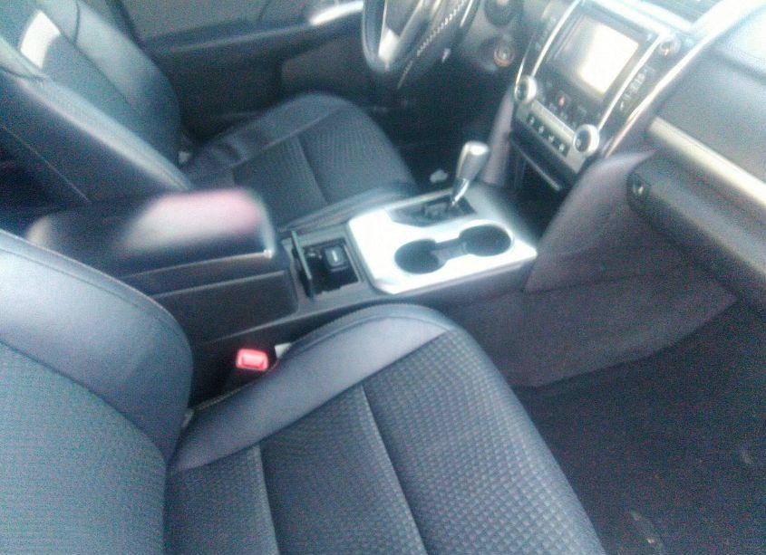 Photo 5 of 2014 Toyota Camry SE (VIN 4T1BF1FKXEU823200)