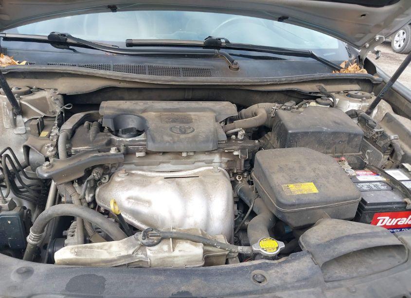 Photo 10 of 2014 Toyota Camry SE (VIN 4T1BF1FKXEU823570)