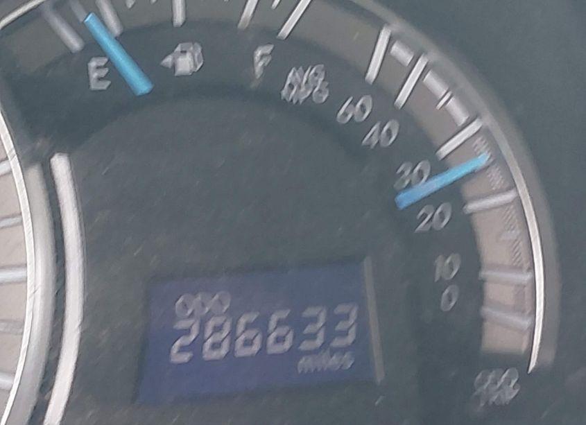 Photo 16 of 2014 Toyota Camry SE (VIN 4T1BF1FKXEU823570)