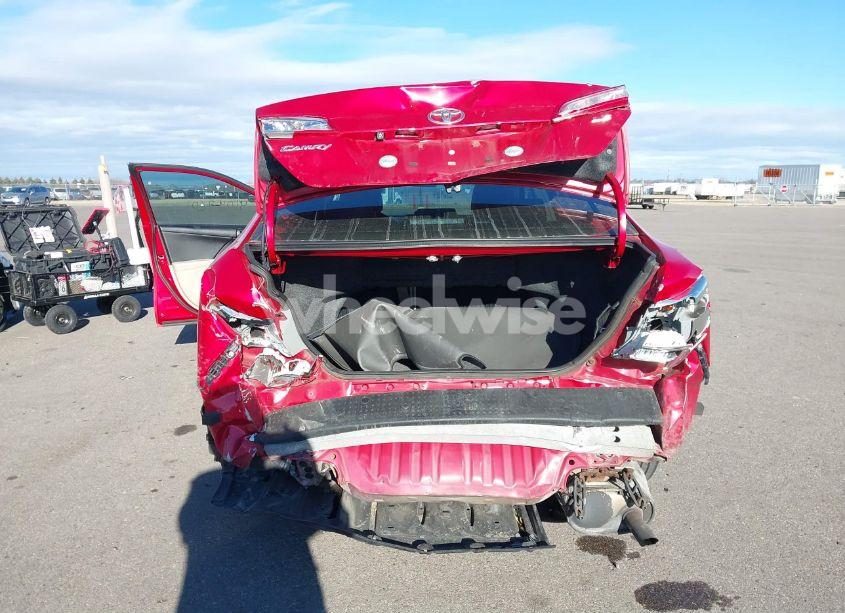 Photo 6 of 2014 Toyota Camry LE (VIN 4T1BF1FKXEU829854)