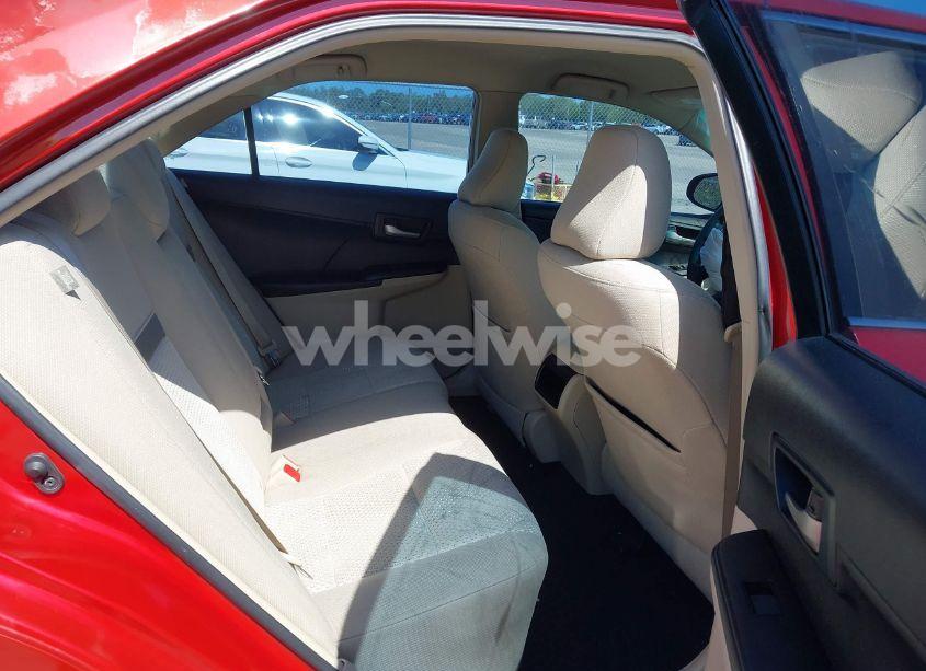 Photo 8 of 2014 Toyota Camry L (VIN 4T1BF1FKXEU834570)