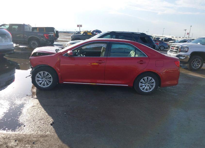 Photo 14 of 2014 Toyota Camry LE (VIN 4T1BF1FKXEU840854)