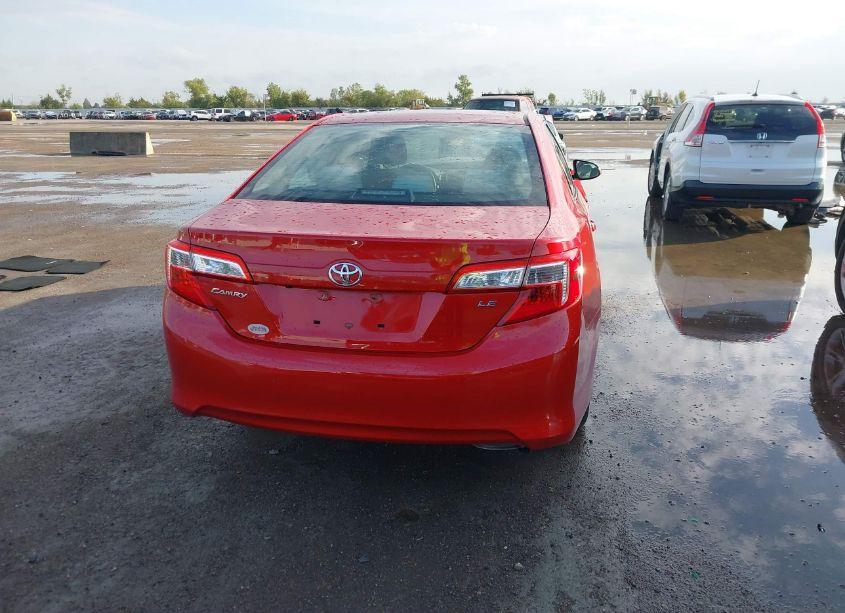 Photo 16 of 2014 Toyota Camry LE (VIN 4T1BF1FKXEU840854)