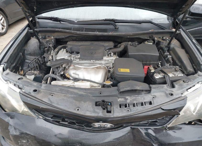 Photo 10 of 2014 Toyota Camry SE (VIN 4T1BF1FKXEU848288)