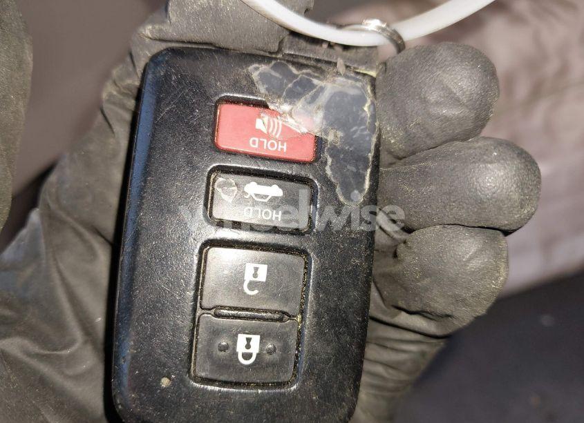 Photo 11 of 2014 Toyota Camry XLE (VIN 4T1BF1FKXEU851188)