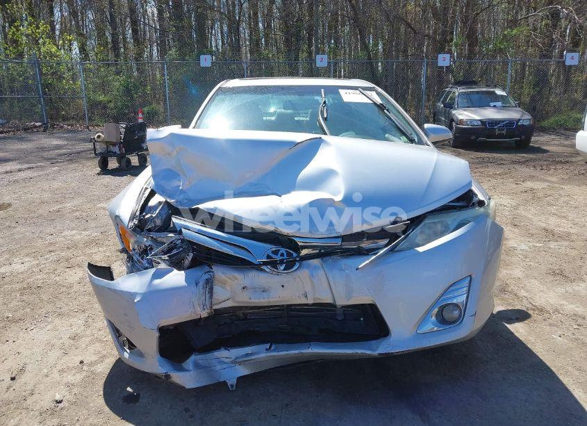 Photo 12 of 2014 Toyota Camry XLE (VIN 4T1BF1FKXEU851188)