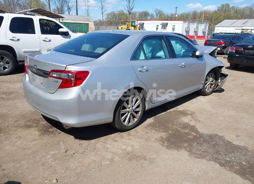 Photo 4 of 2014 Toyota Camry XLE (VIN 4T1BF1FKXEU851188)
