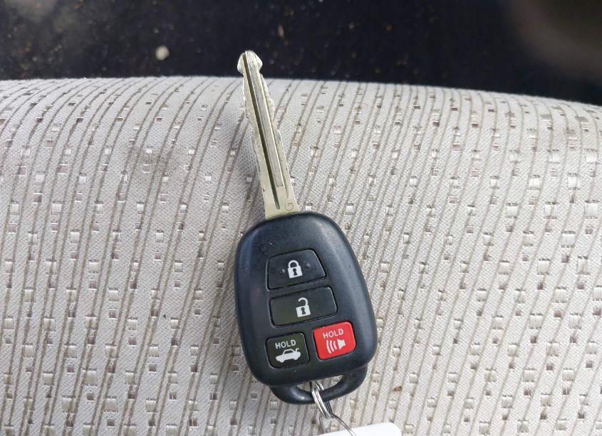 Photo 11 of 2014 Toyota Camry LE (VIN 4T1BF1FKXEU856908)