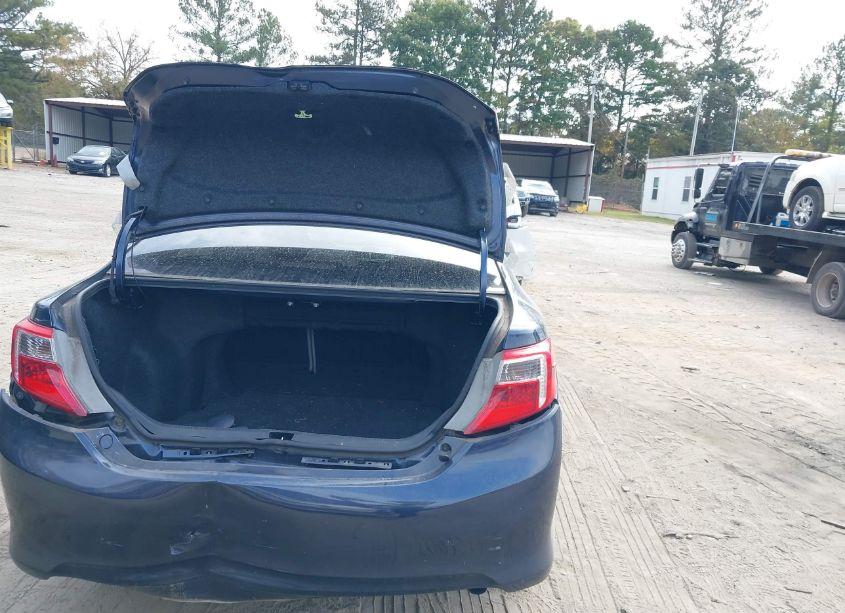 Photo 16 of 2014 Toyota Camry LE (VIN 4T1BF1FKXEU856908)