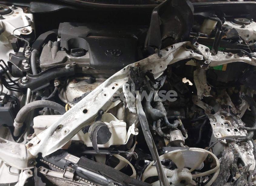 Photo 10 of 2015 Toyota Camry SE (VIN 4T1BF1FKXFU005189)