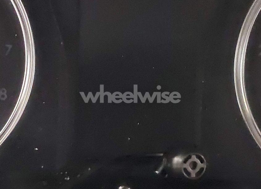 Photo 15 of 2015 Toyota Camry SE (VIN 4T1BF1FKXFU005189)